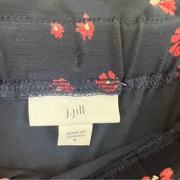 J. Jill | Navy and Red Floral Tie Waist Jersey Knee Length Skirt Size Small - Picture 5 of 6